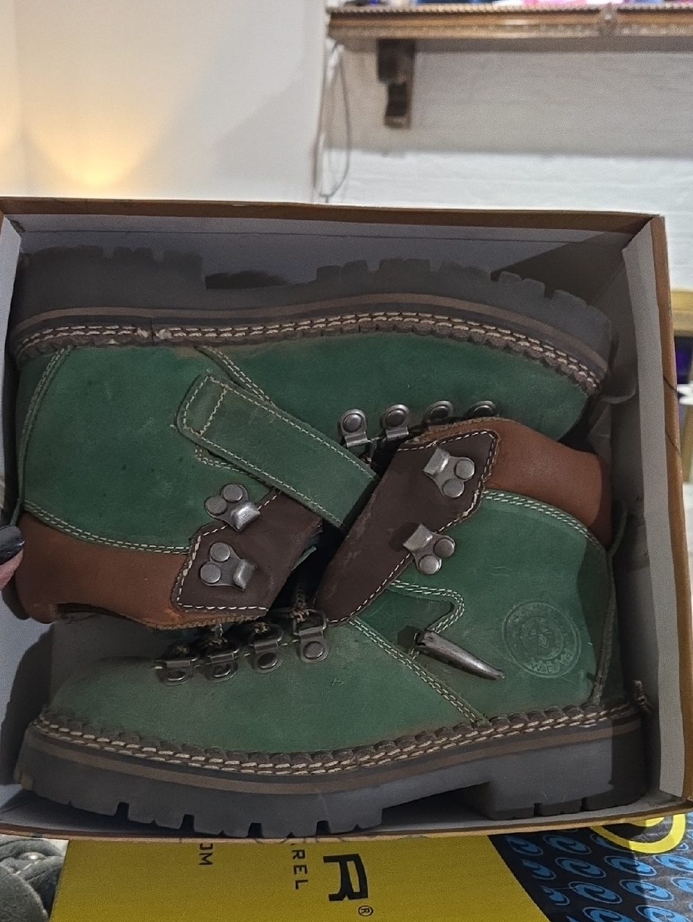Candies Alpine Boots, Green, Size 7